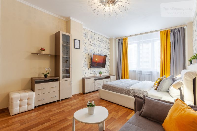 Революционная улица, 3