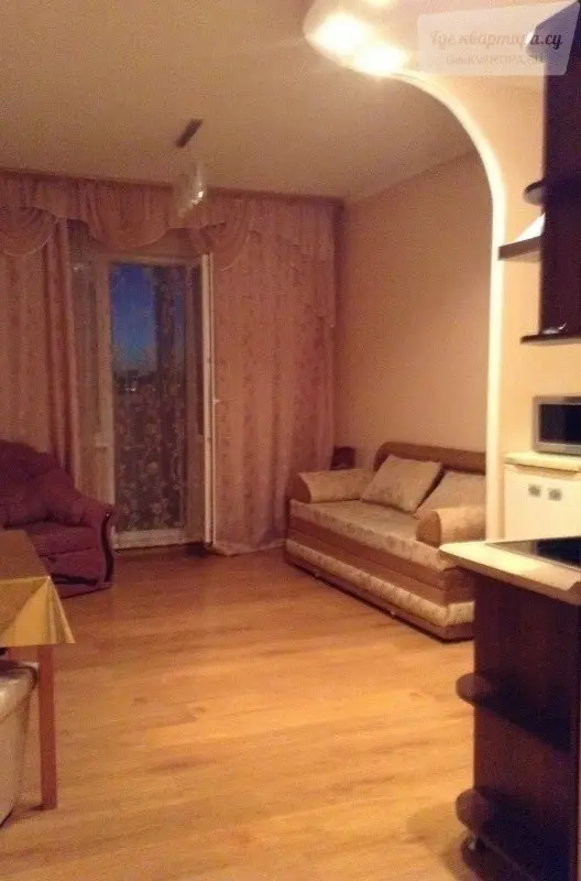 улица Иосифа Каролинского, 9