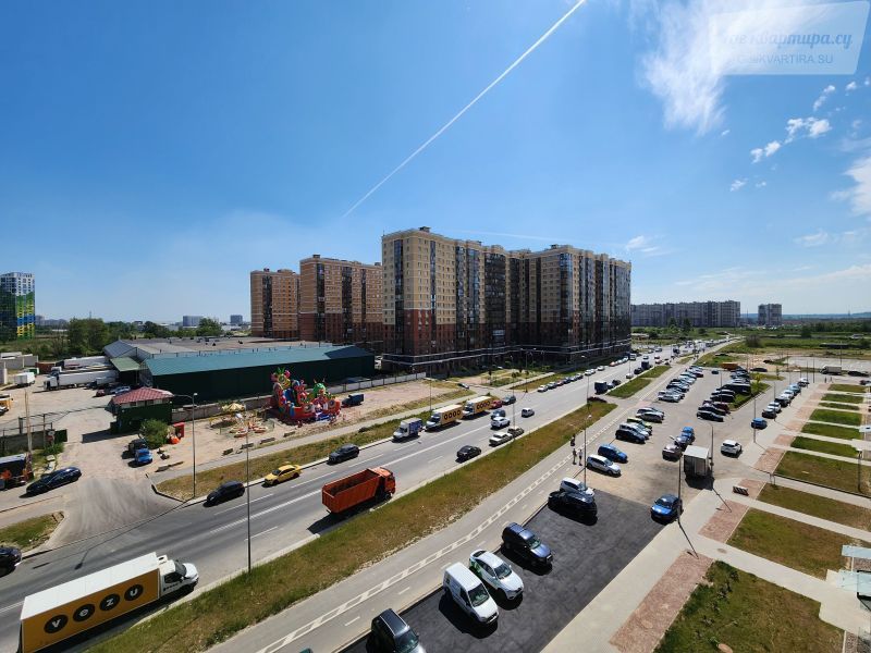 Среднерогатская улица, 13к1