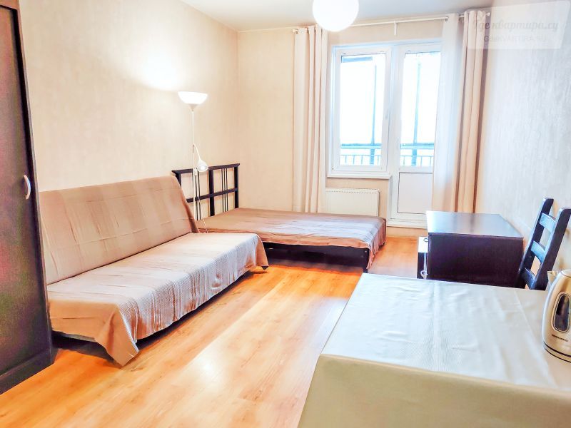проспект Королёва, 7
