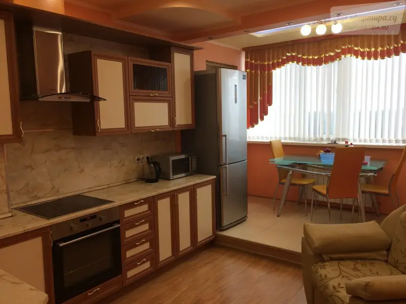 Университетская улица, 21