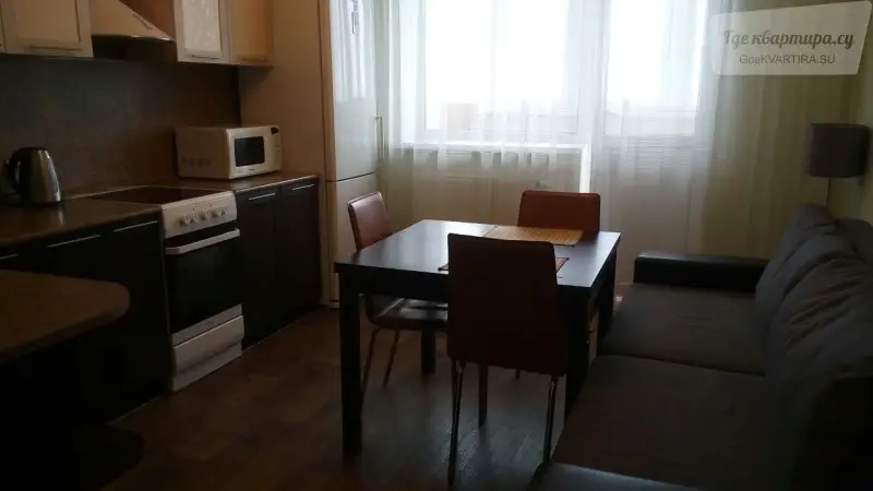 Университетская улица, 11