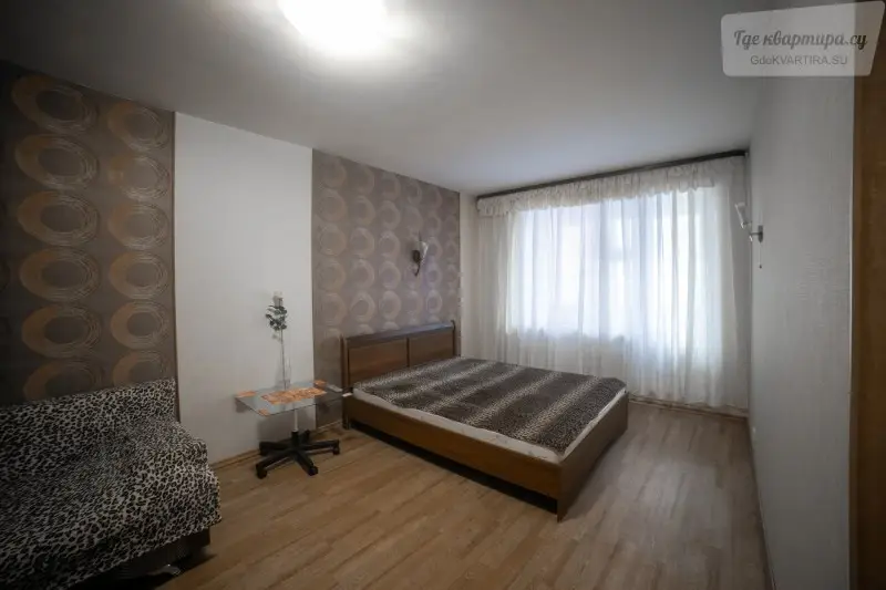 Учебная улица, 8
